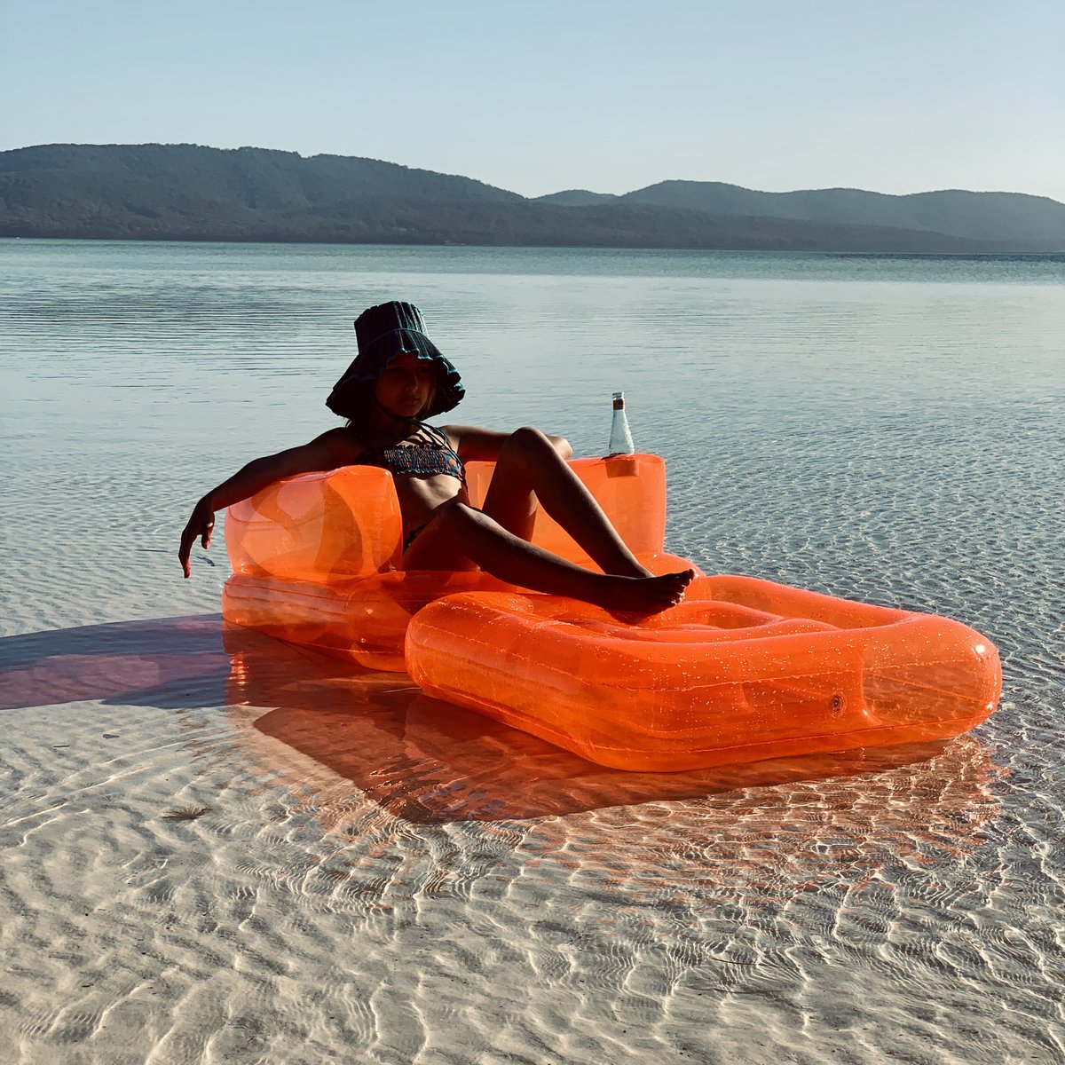 Inflatable chaise online lounger